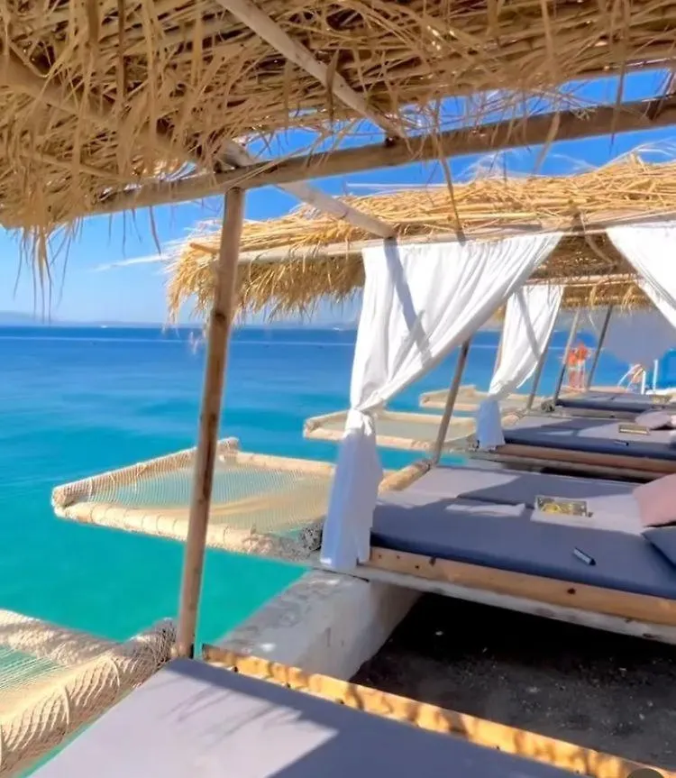 Vila Ademi Ksamil Villa