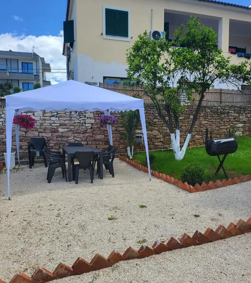 Vila Ademi Ksamil Villa